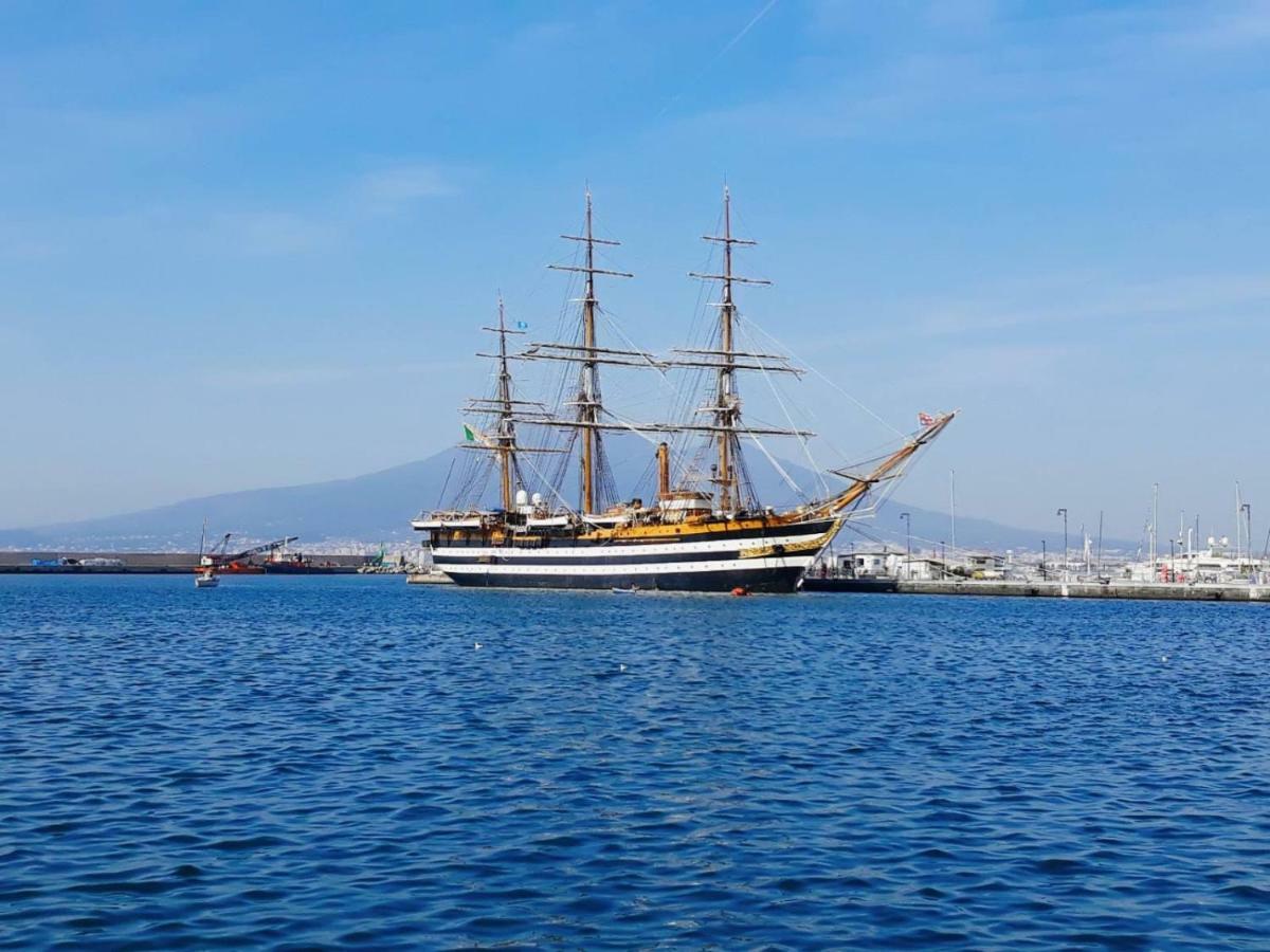 Hotel Desio Castellammare di Stabia Exterior photo